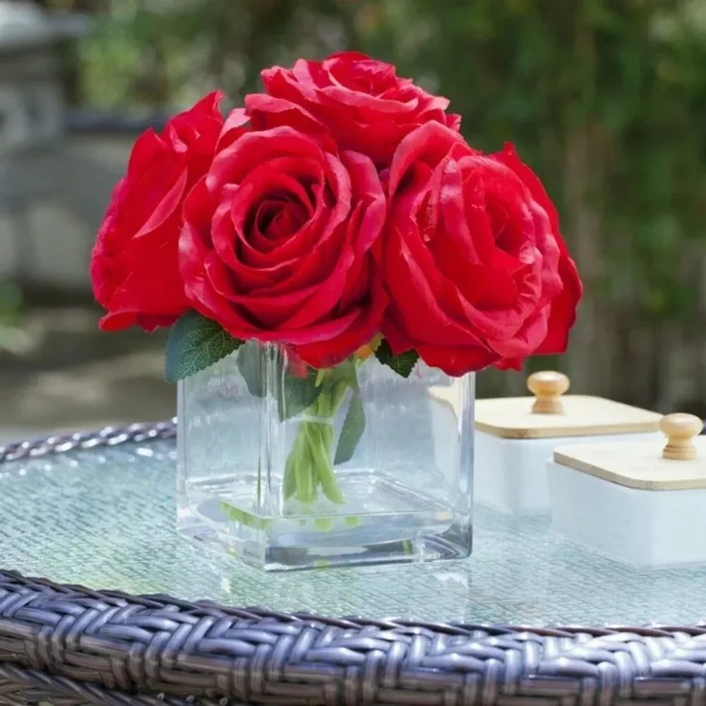 Red Silk Rose‎ Artificial Floral Arrangement in Square Glass Vase Cube Decor